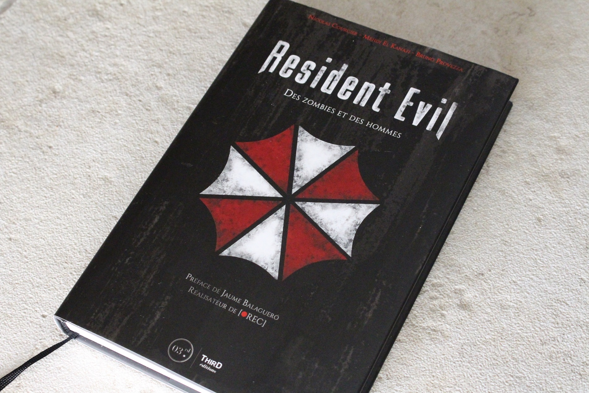 Resident Evil : Des zombies, des hommes et de la littérature